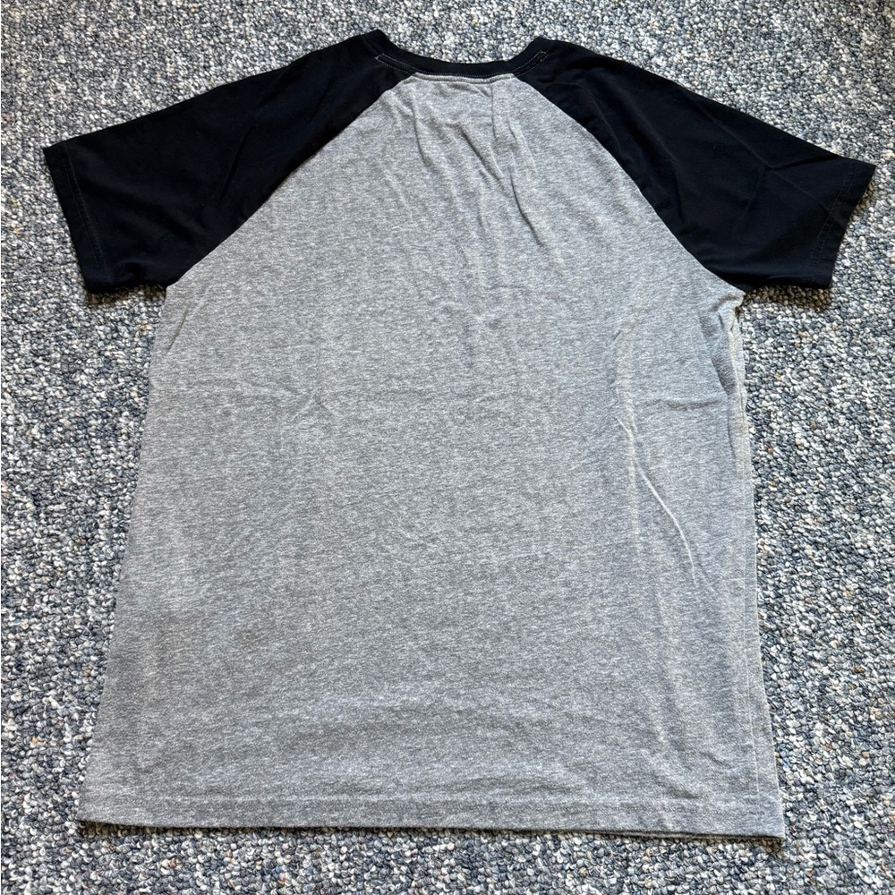 Abercrombie kids tshirt - Picture 2 of 2
